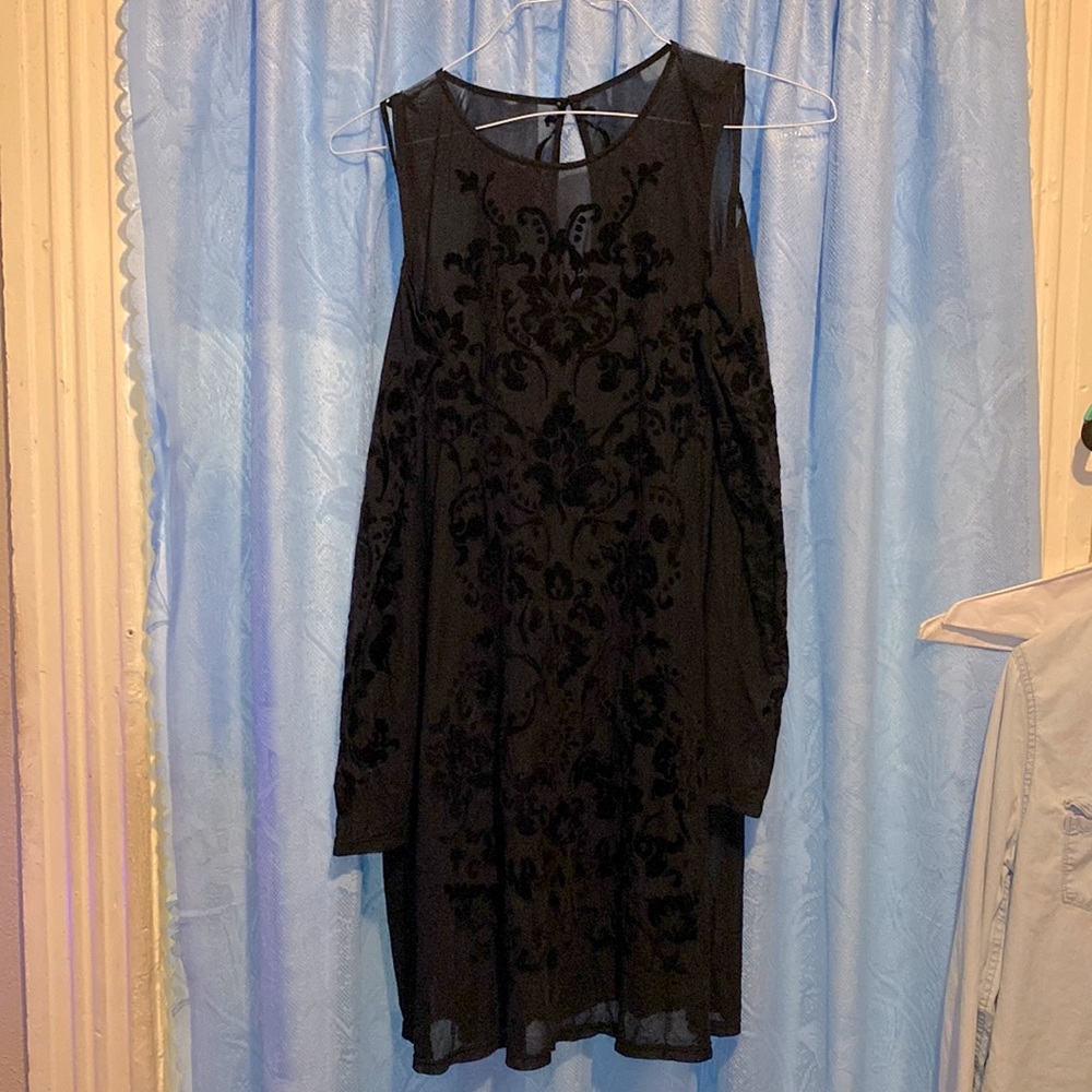 Abercrombie and Fitch LBD